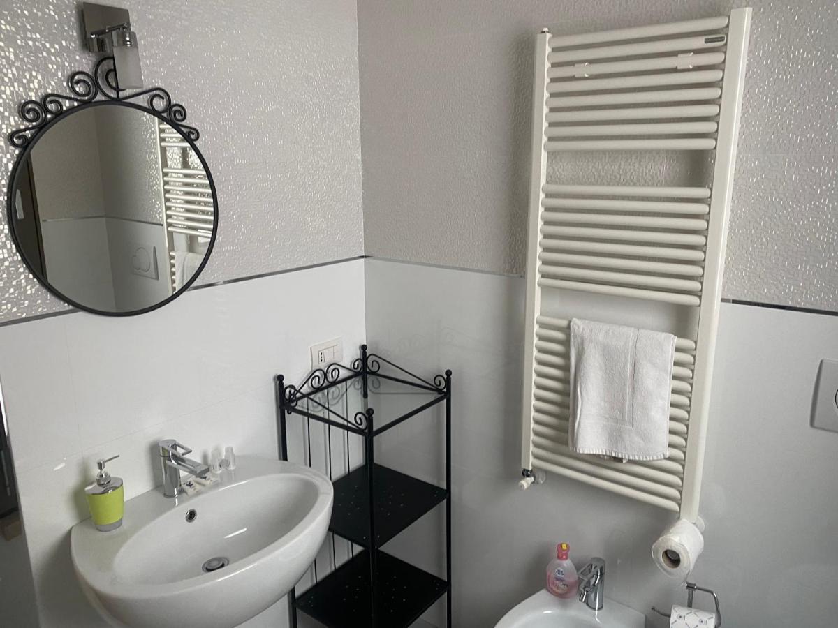 Berga Exclusive Suite 5 Bari Extérieur photo